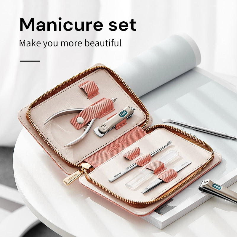 MR.GREEN Manicure Set